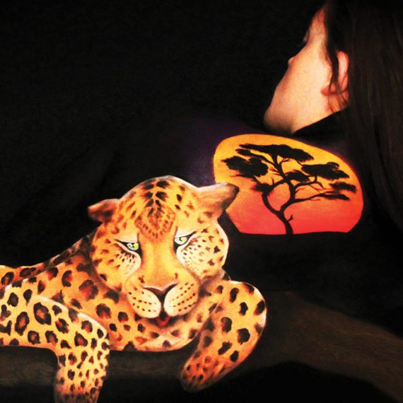Bodypainting art Leopard