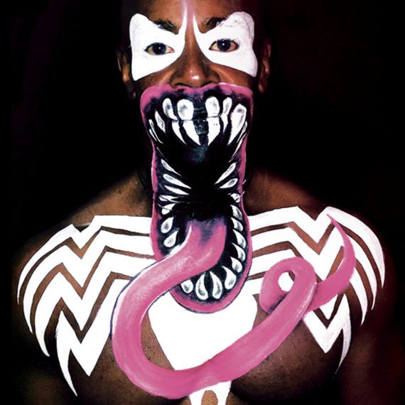 Bodypainting Halloween Venom