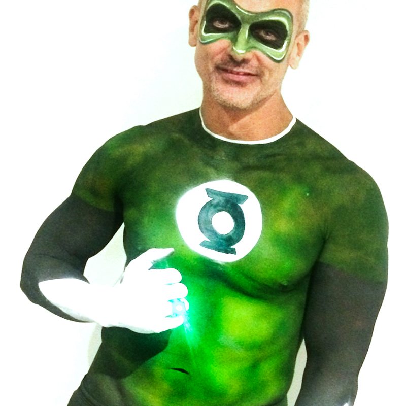 Face body painting Halloween Green lantern
